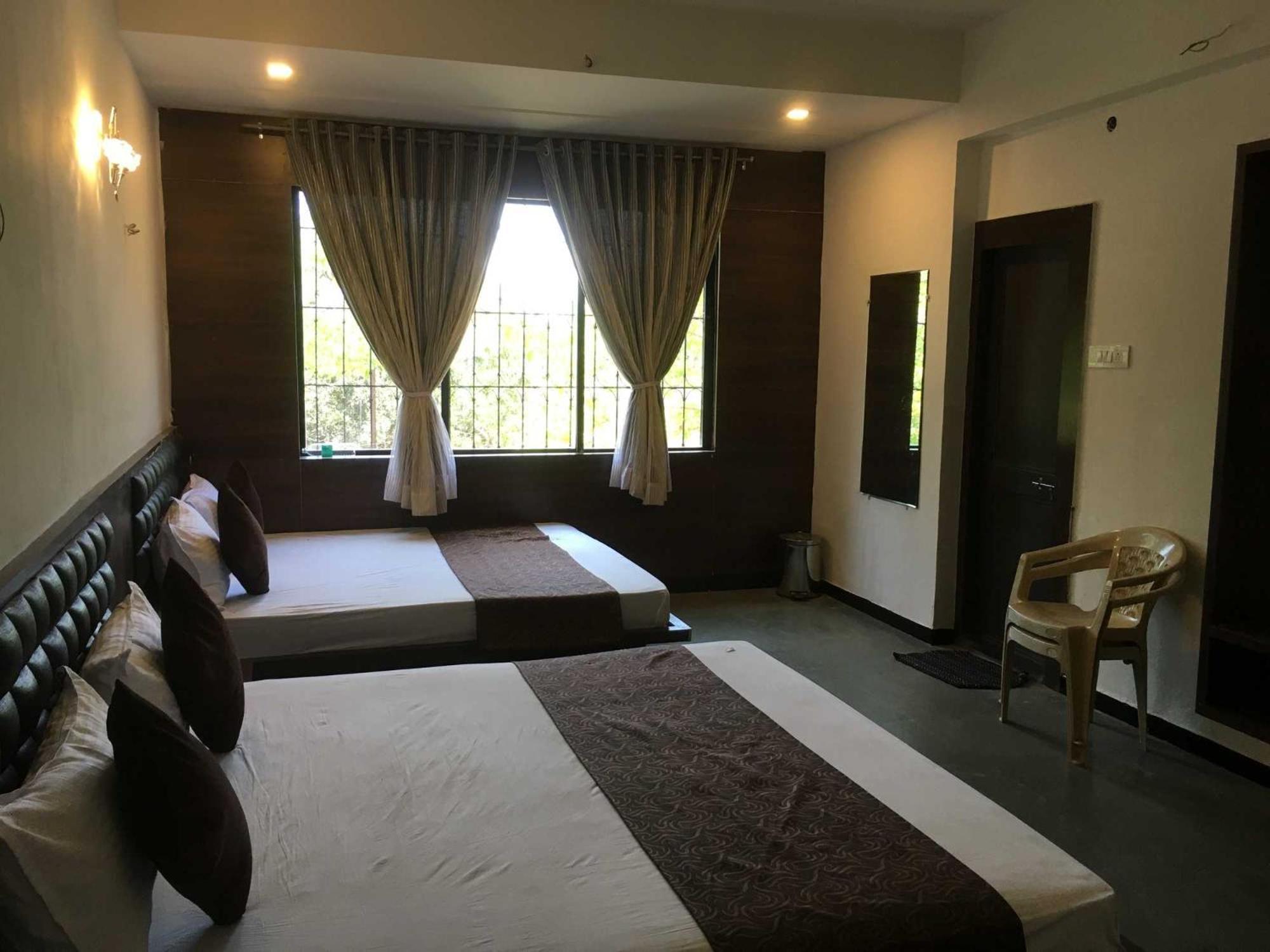 Liva Rooms Nashik Exterior photo